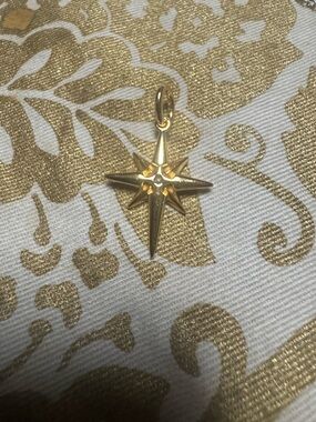 Gold Starburst Pendant Charm - Gold
